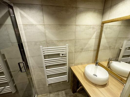 Salle de bains appartement Renardeau la Clavari